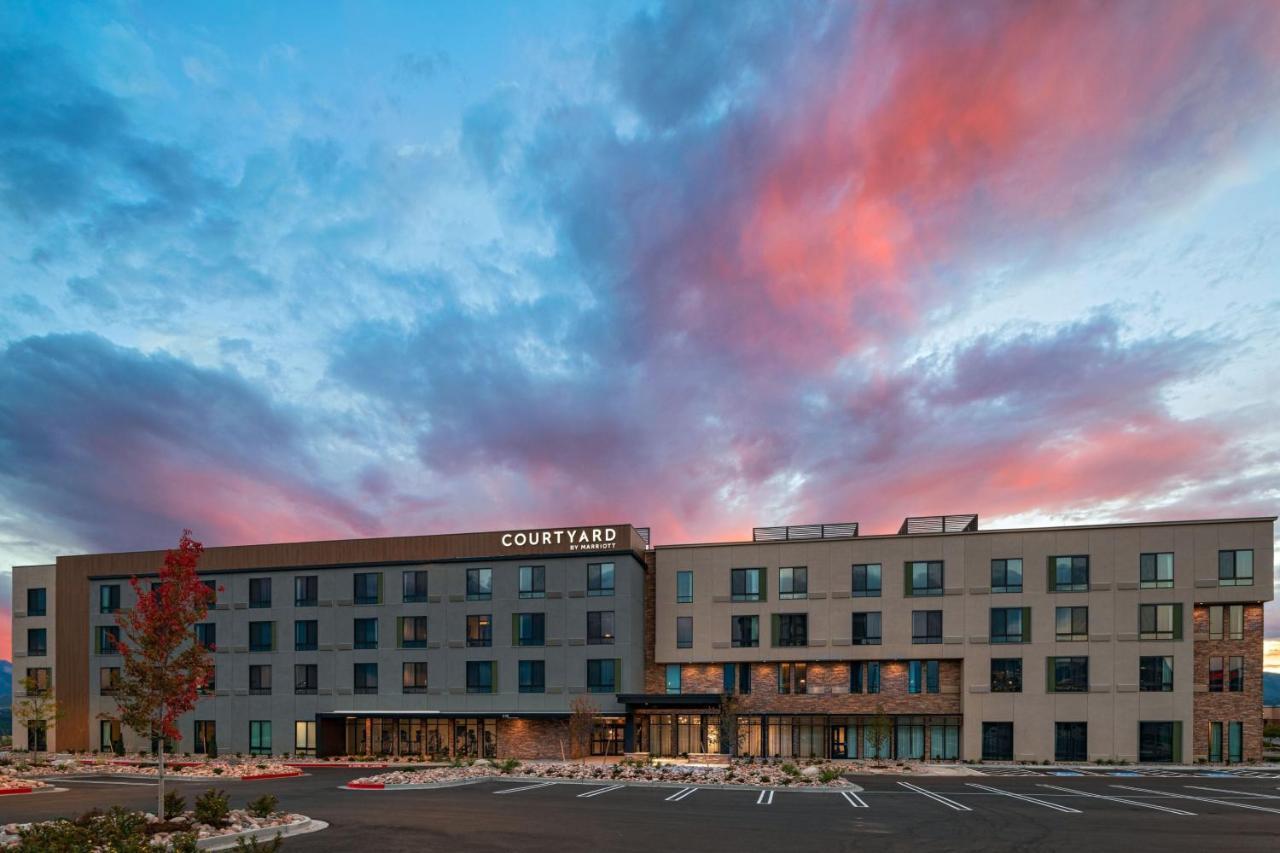 Courtyard By Marriott Colorado Springs North, Air Force Academy Hotel Екстериор снимка