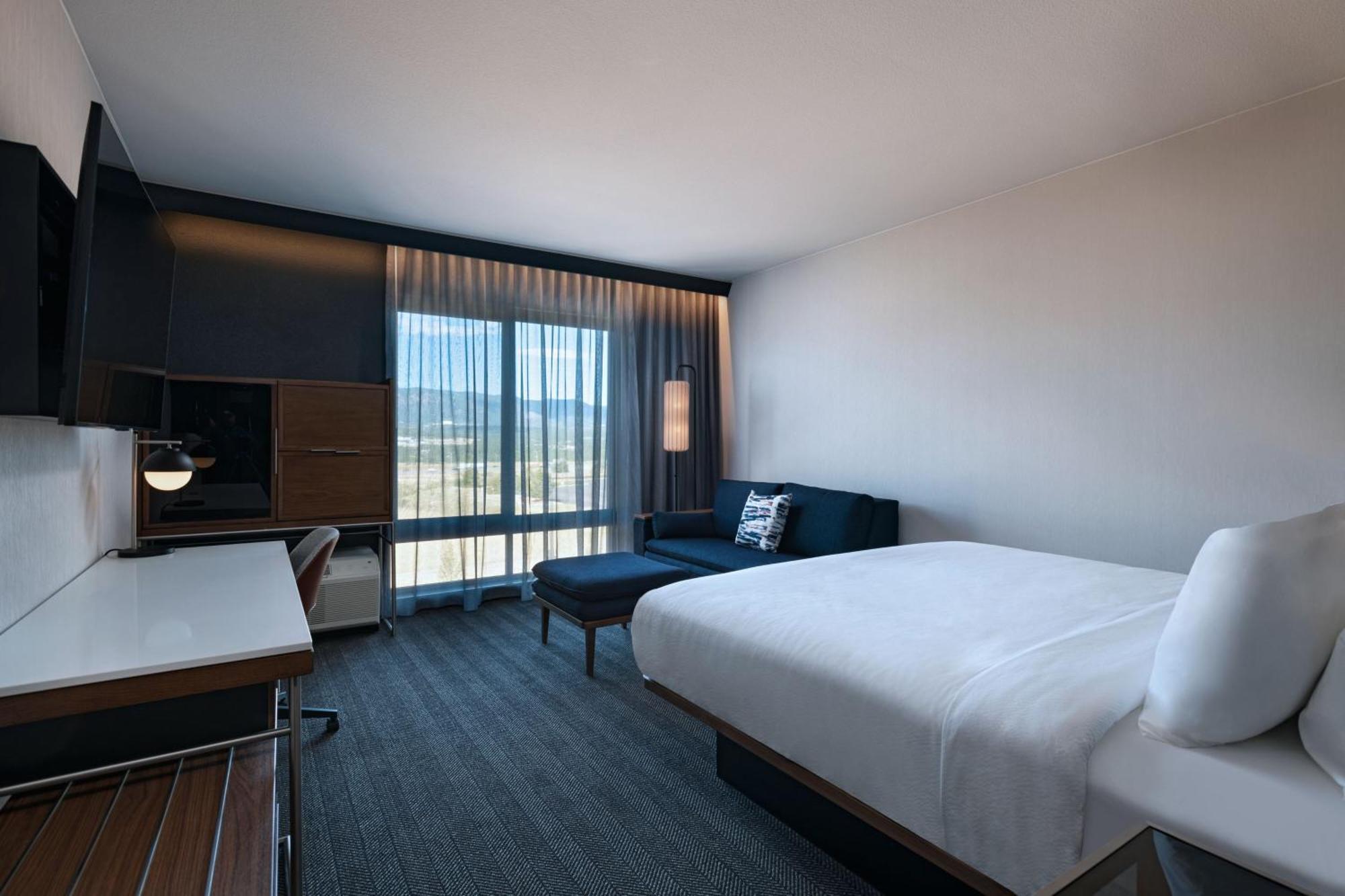 Courtyard By Marriott Colorado Springs North, Air Force Academy Hotel Екстериор снимка