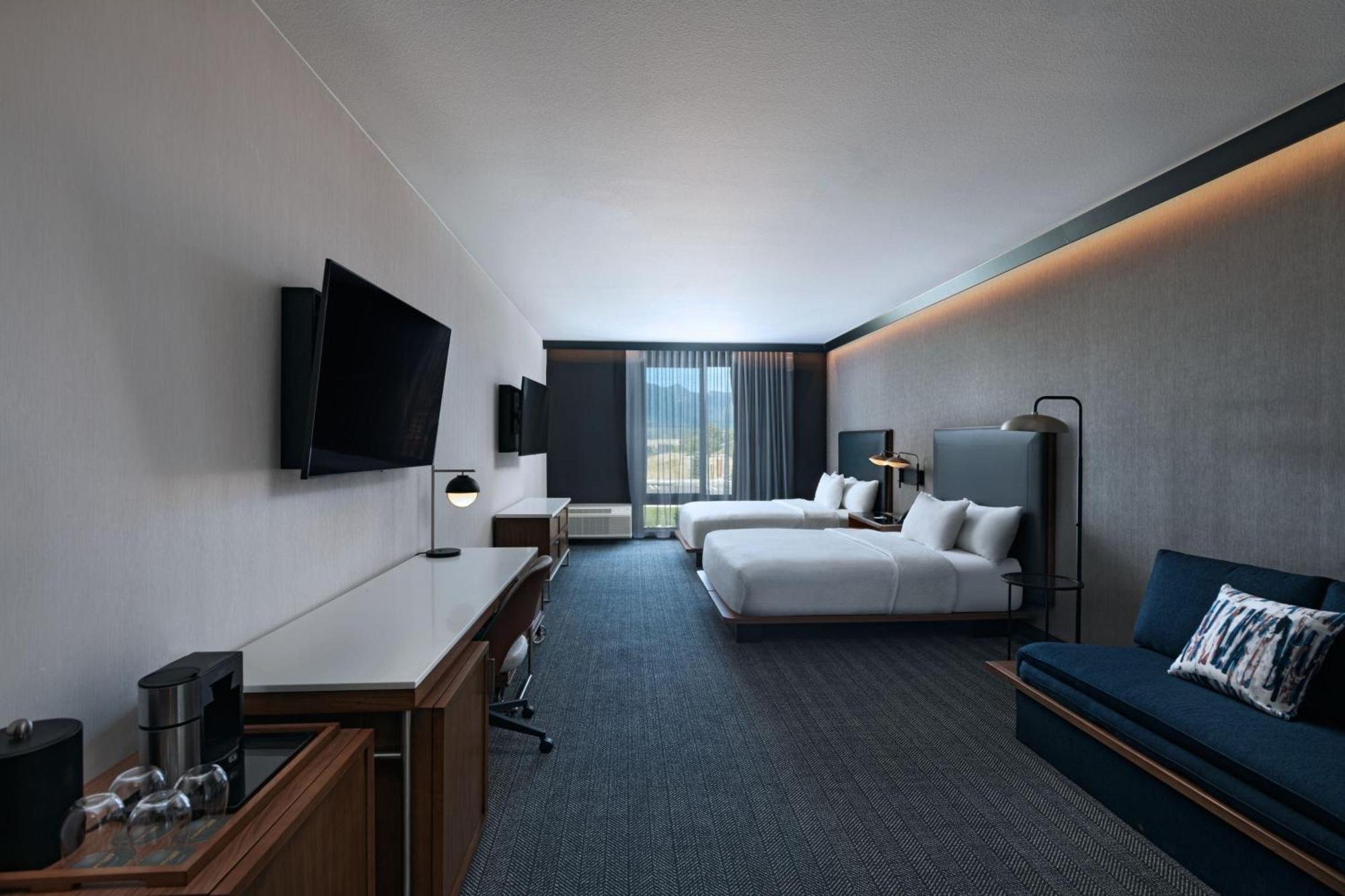 Courtyard By Marriott Colorado Springs North, Air Force Academy Hotel Екстериор снимка